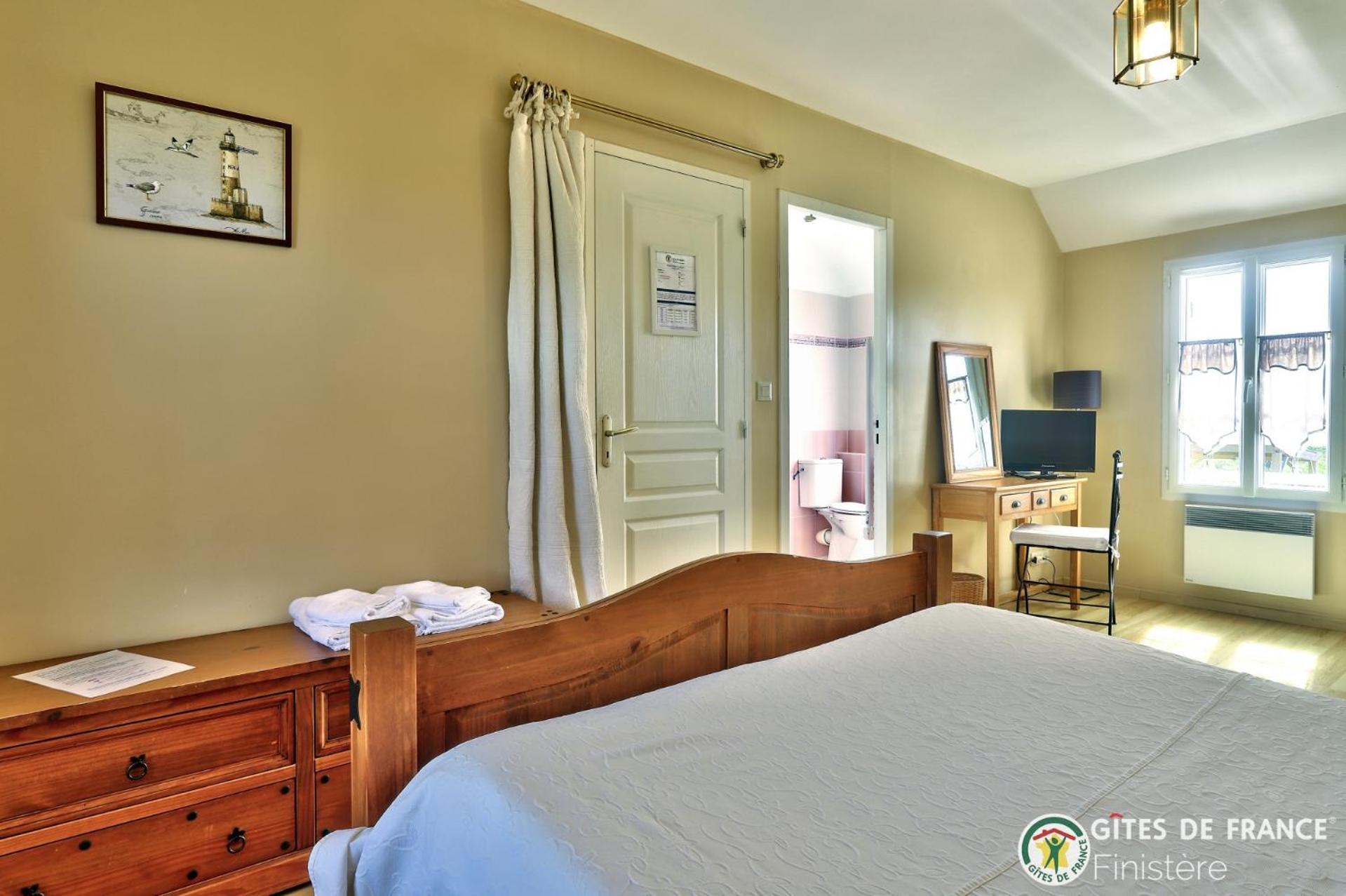 La Cle Des Champs Des Abers Bed & Breakfast Saint-Pabu  Bagian luar foto